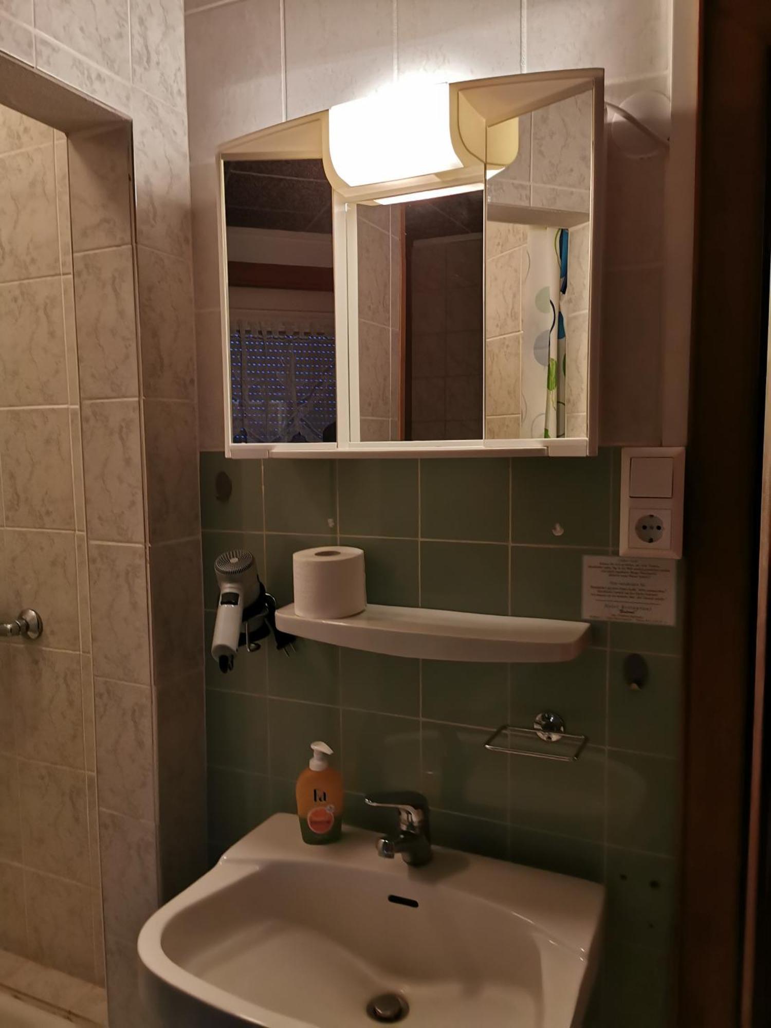 See Lord Hotel Kaiserslautern Rom bilde